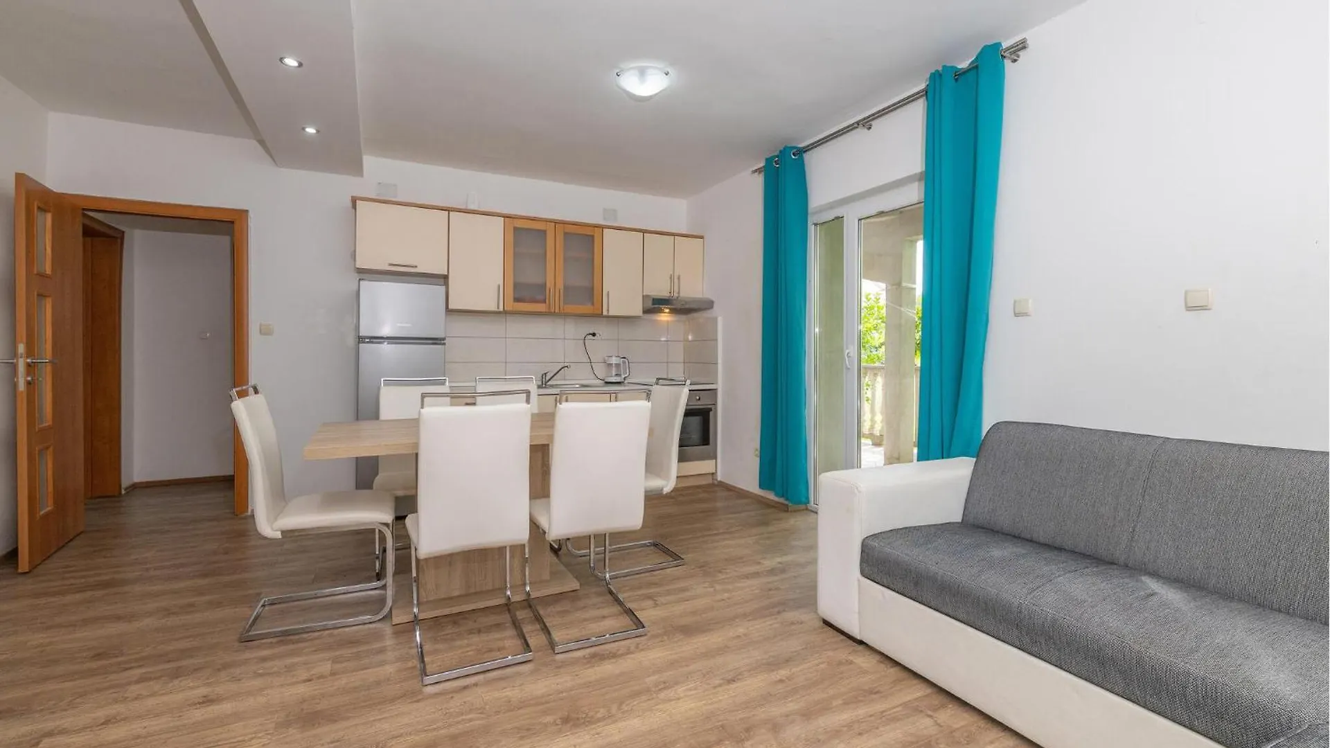 Lovely Apartment In Lopar With Wifi